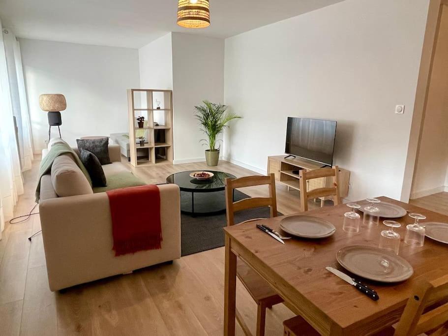 Appartement 73M2 - 2 Chambres - Parking - Wi-Fi Toulouse Eksteriør bilde